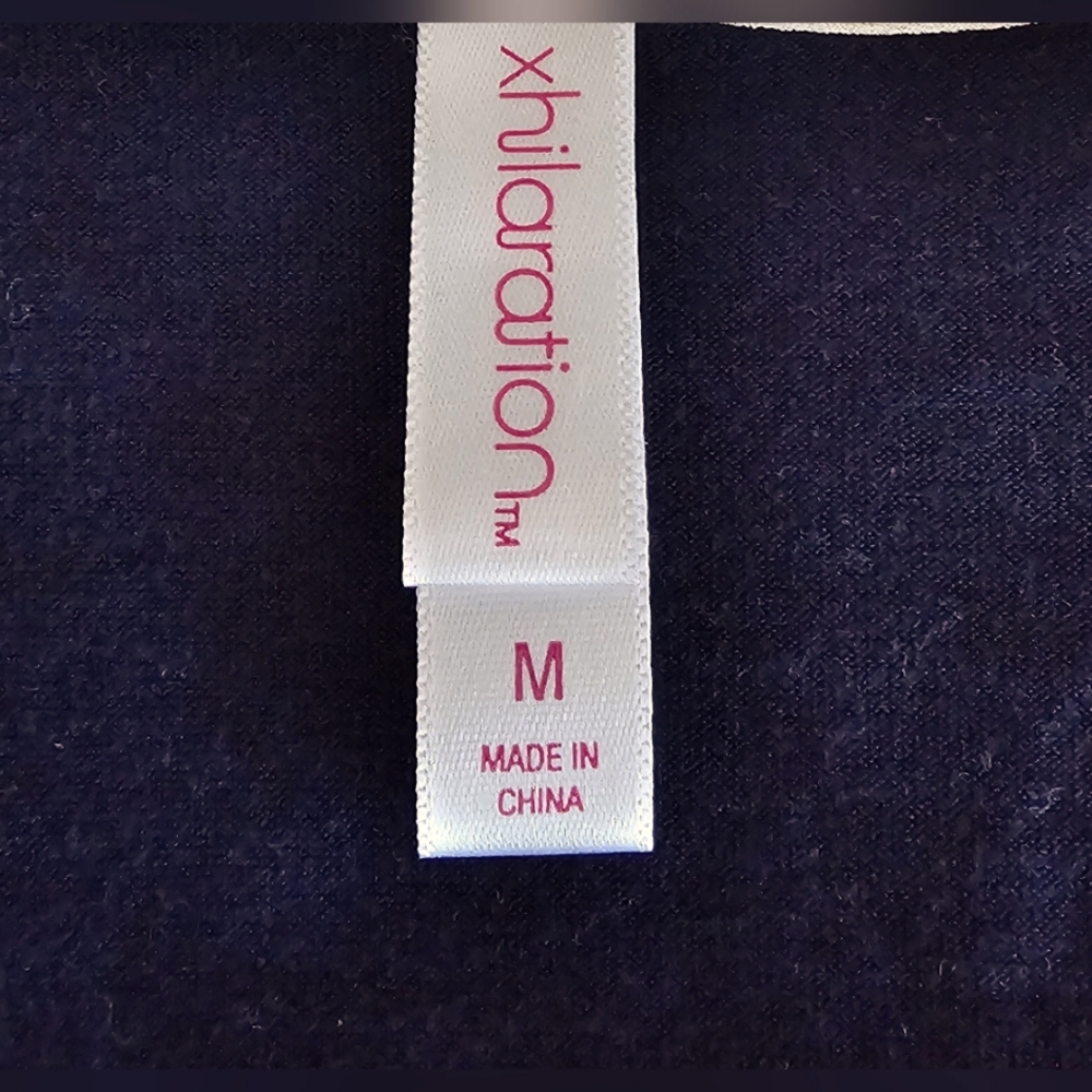Multicolor Chevron Pattern Women's Top - Picture 6 of 7
